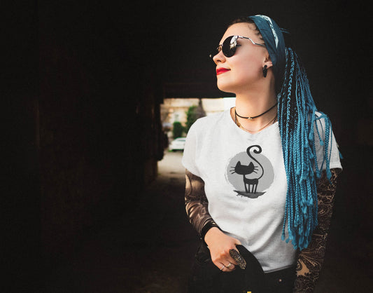 Black Cat Design Artwork T-shirt